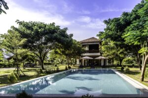 River Kwai House - Pool And House